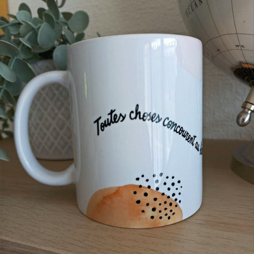 Tasse "Toutes choses concourent au bien de ceux qui aiment Dieu.