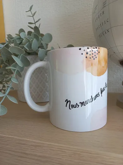 Tasse " Nous marchons par la foi, et non par la vue.