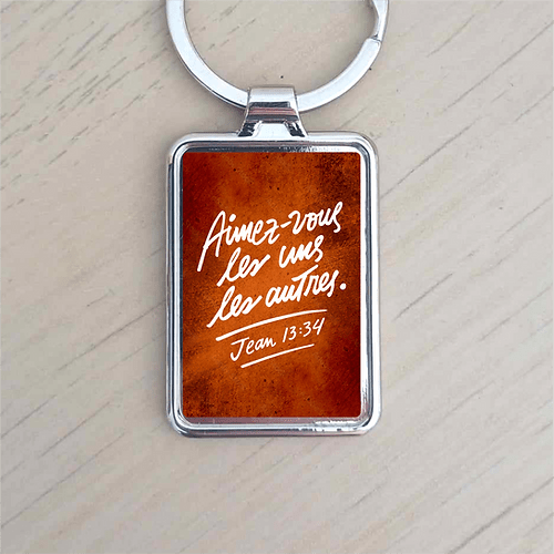 Porte-clé " Aimez-vous les uns les autres "