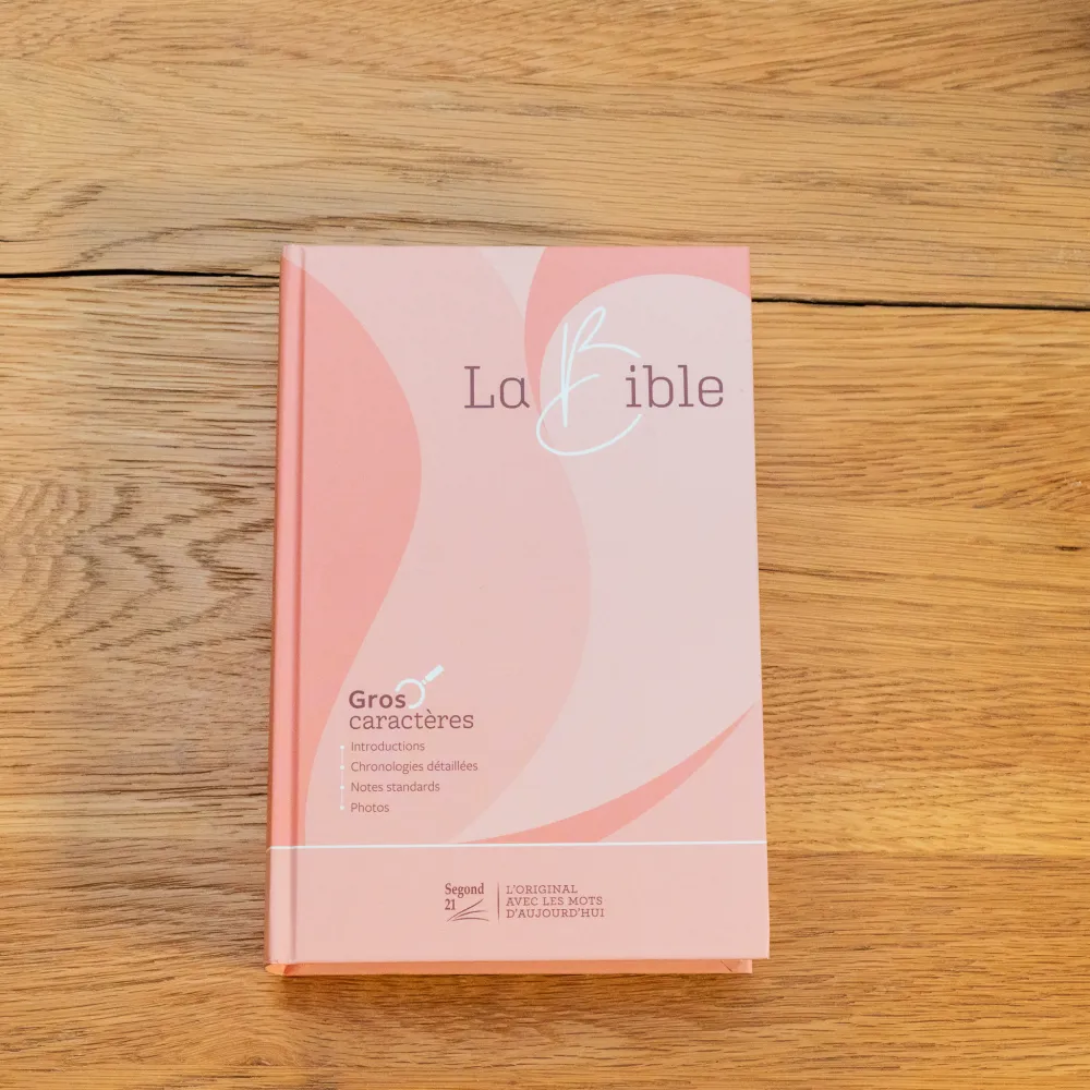 Bible Segond 21, gros caractères - couverture rigide et illustrée - rose