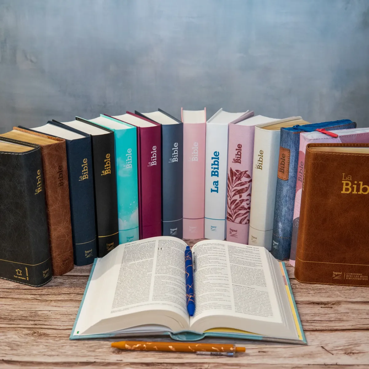 Bible Segond 21 compacte  (Premium style) - Couverture semi-rigide cuir brun, tranches or