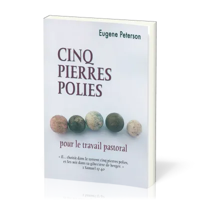 Cinq pierres polies